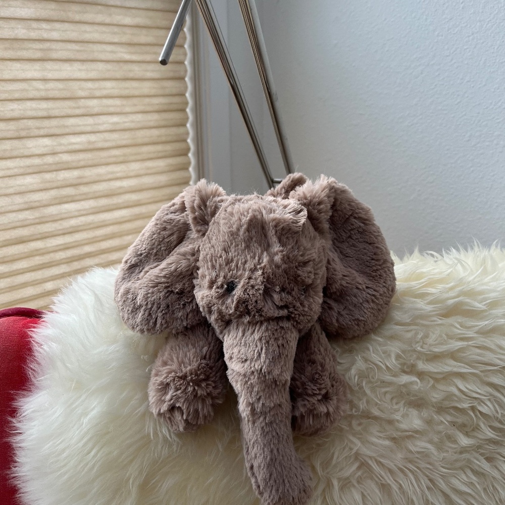 Jellycat Smudge Elephant MEDIUM. NWT Authentic SMG2EL